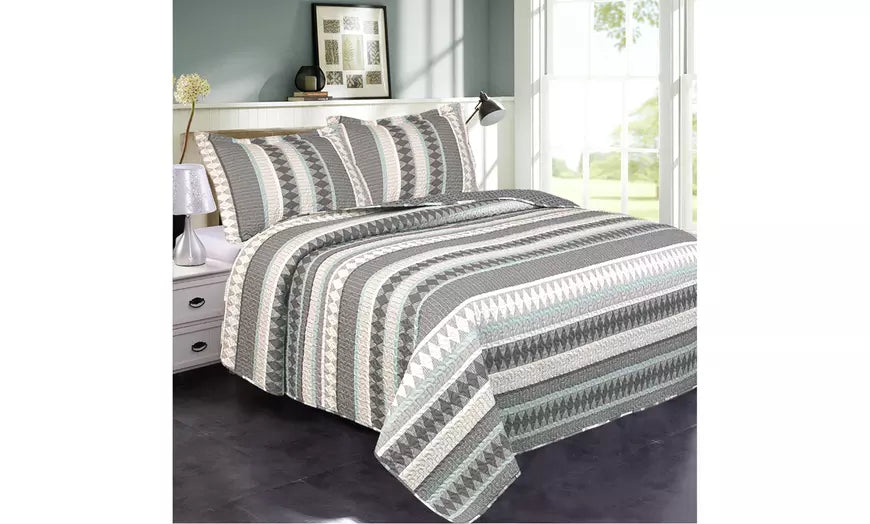 JML Quilt Set 3-Piece Bedspread With 2 Pillow Shams, Soft & Lightweight Coverlet