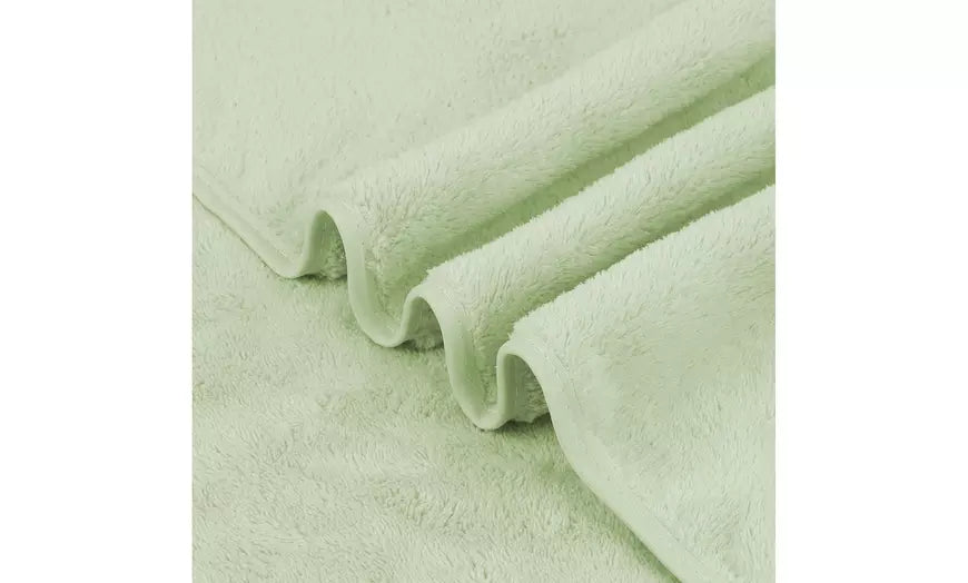 Super Soft And Absorbent Coral Fleece Bath Towel - 2 Pieces